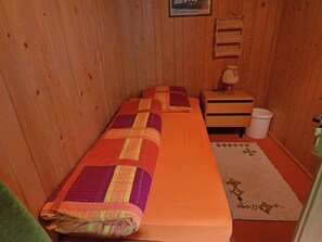 Apartment | 3 bedrooms, bed sheets - Apartment in Trans Village (Domleschg)