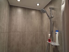 House | Bathroom