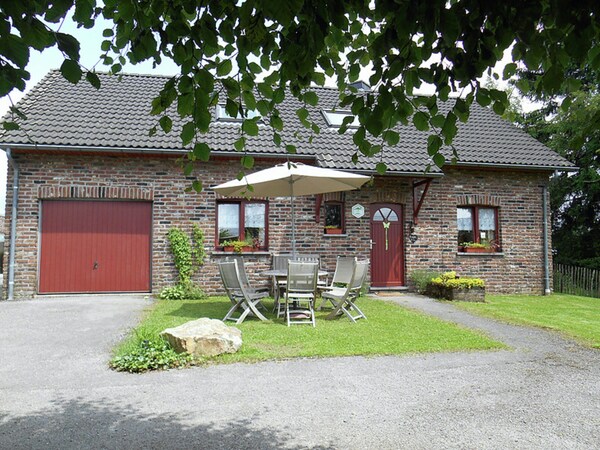 Nice Holiday Farmhouse Located In Sourbrodt Near Ski Resort Of Ovifat - Malmedy