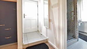 1 chambre, ameublement personnalisé