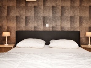 Huis | 4 slaapkamers, individueel gemeubileerd