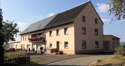 Spacious Apartment in Rodershausen With Barbecue