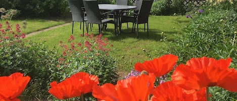 Apartment | Garden