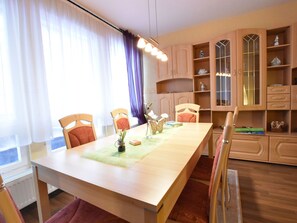 Dining - Entrancing Apartment in Am Salzhaff Germany With Terrace (Am Salzhaff)