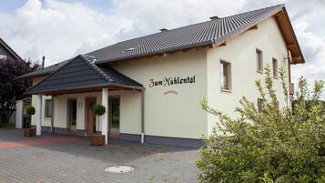 Apartment | Exterior