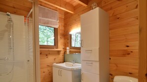 Shower - Attractive Wooden Holidayhome With Private Garden in a Natural Area (Lille)