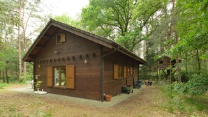 Exterior - Attractive Wooden Holidayhome With Private Garden in a Natural Area (Lille)