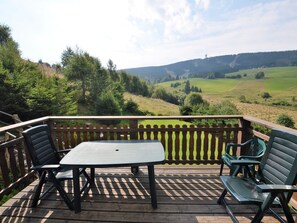 Balcony - Detached House With Garden and Terrace Near Ski Lift (Loucna Pod Klinovcem)