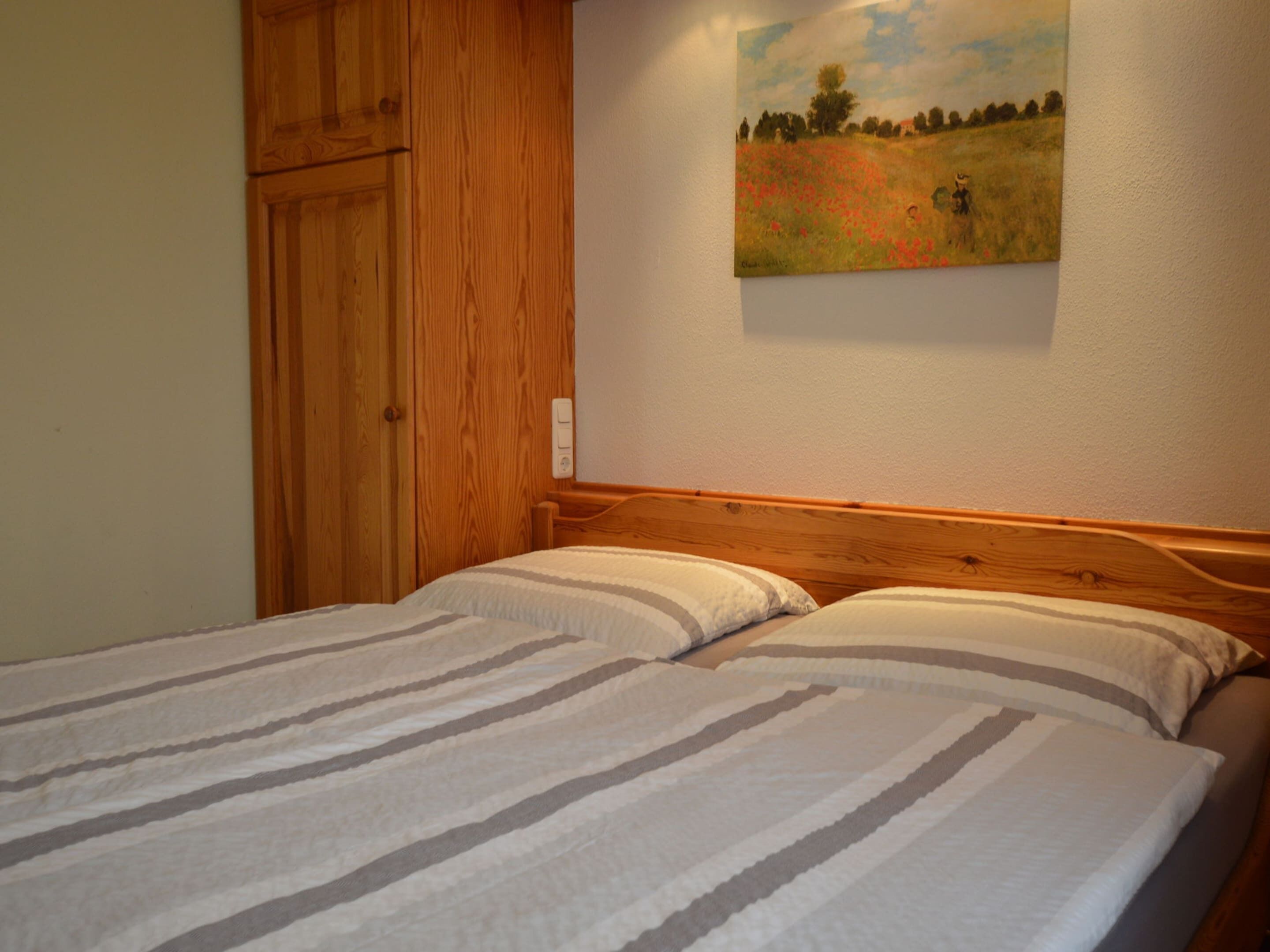 2 bedrooms, individually furnished, bed sheets