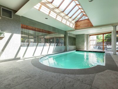 Villa Stay With Pool & Sauna