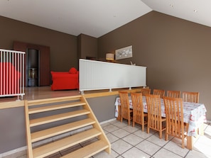 Dining - Pretty Cottage in Rendeux With Terrace, Garden and Barbecue (Rendeux)