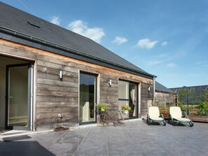 Cottage | Balcony - Pretty Cottage in Rendeux With Terrace, Garden and Barbecue (Rendeux)