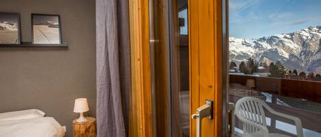 Apartment | 3 Schlafzimmer, individuell eingerichtet, Bettwäsche