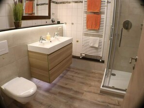 Bathroom - Ferienwohnung auf Insel Poel (Insel Poel)