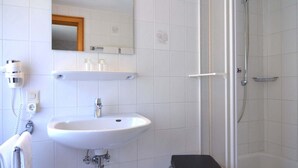 Unclassified image, 3 of 16, button - Lovely Apartment in Oberkirchen near Golfing & Horse Riding (Schmallenberg)