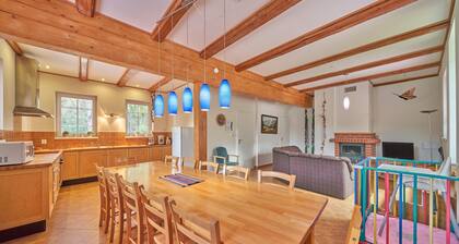 Spacious Mountain Retreat