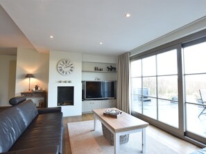 Living room - Spacious Holiday Home in Middelkerke with Hot Tub (Middelkerke)