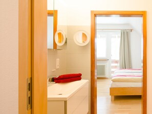 Room - Apartment in the Black Forest With Balcony (Dachsberg)