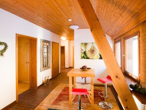 Apartment | Dining