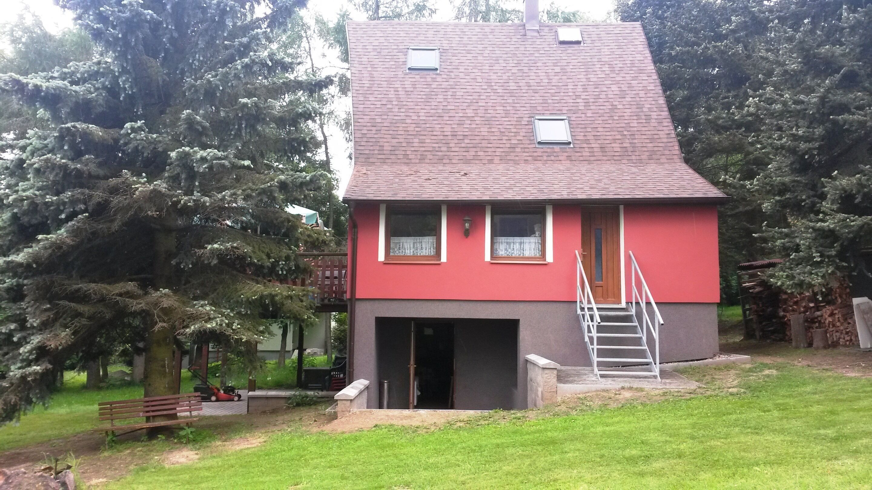 المنشأة من الخارج