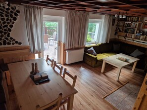 House | Dining - House in Bohemian Near Ski Slope (Blatno)
