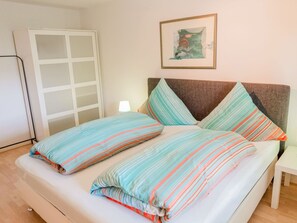 Apartment | 3 Schlafzimmer, individuell eingerichtet, Bettwäsche