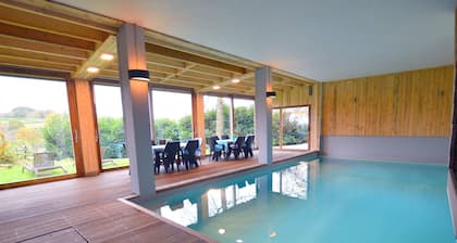 Rustic Farmhouse With Pool