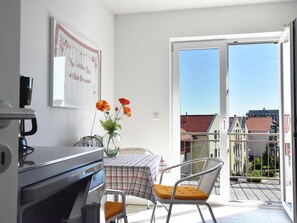 Apartment | Balcony