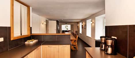 独立别墅 | 私人厨房 | 冰箱、高脚椅