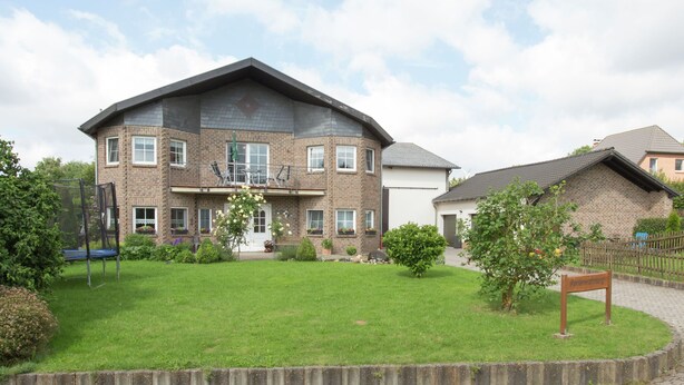 Unclassified image, 1 of 30, button - Quite Large Holiday Residence near Bad Münstereifel (Nettersheim)