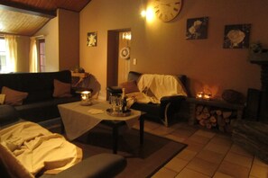 Ferienhaus | Wohnzimmer | Fernseher