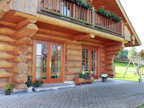 Exterior - Inviting Holiday Home in Brotterode With Terrace (Brotterode-Trusetal)