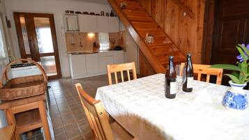 House | Dining