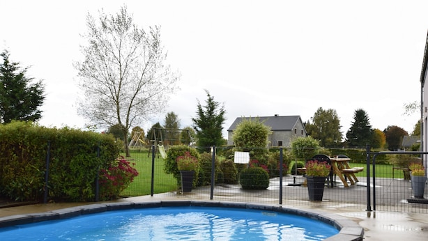 Outdoor pool - Luxurious Villa in Wibrin Ardennes With Pool (Houffalize)