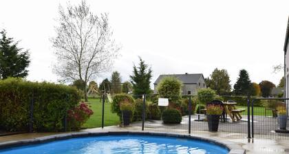 Luxurious Villa in Wibrin Ardennes With Pool