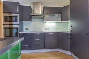 Apartment (Starjet) | Private kitchen
