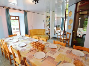 House | Dining - Luxurious Farmhouse in Rondu Luxembourg (Libramont-Chevigny)