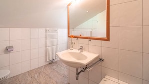 Apartment | Badezimmer