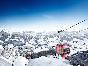 Exterior - Cozy Apartment with Sauna in Kirchberg near Hiking Trails (Kirchberg in Tirol)