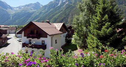Apartment in Austria With Mountain Views