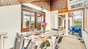 Balcony - Charming Holiday Home in Neustadt am Rennsteig With Sauna (Grossbreitenbach)
