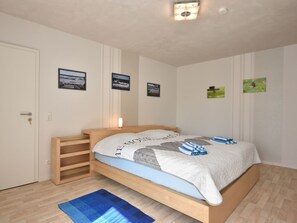 Appartement | 1 chambre, ameublement personnalisé, draps fournis