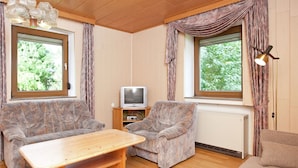 House | Living room - Romantic Holiday Home in Wallenborn near Forest (Wallenborn)