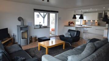 Villa | Living area | Fireplace