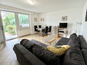 Apartment | Dining - Malerisches Ferienhaus in Reil (Reil)