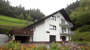 Apartment | Exterior