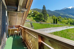 House | Balcony