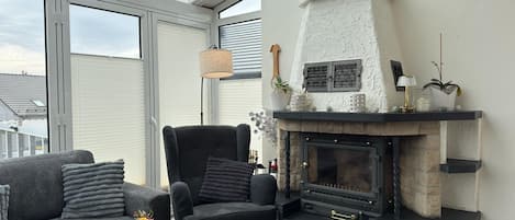 Maison | Salle de séjour | Foyer