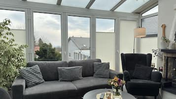 Ferienhaus | Wohnzimmer | Kamin