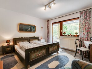 Apartment | 1 bedroom, individually furnished